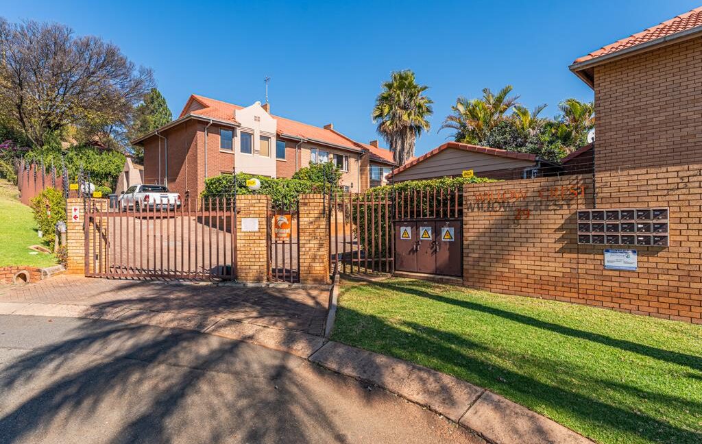 WILLOW CREST FRON